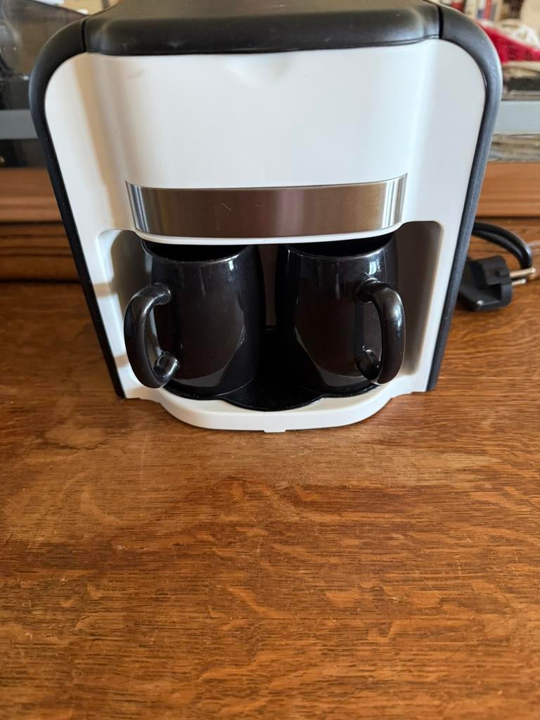 Mini machine à café, Enlèvement ou Envoi, 2 à 4 tasses, Comme neuf, Cafetière