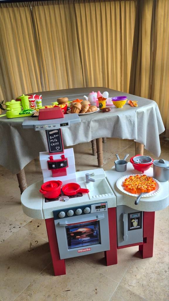 Speelgoed keukentje Miele, Kinderen en Baby's, Ophalen