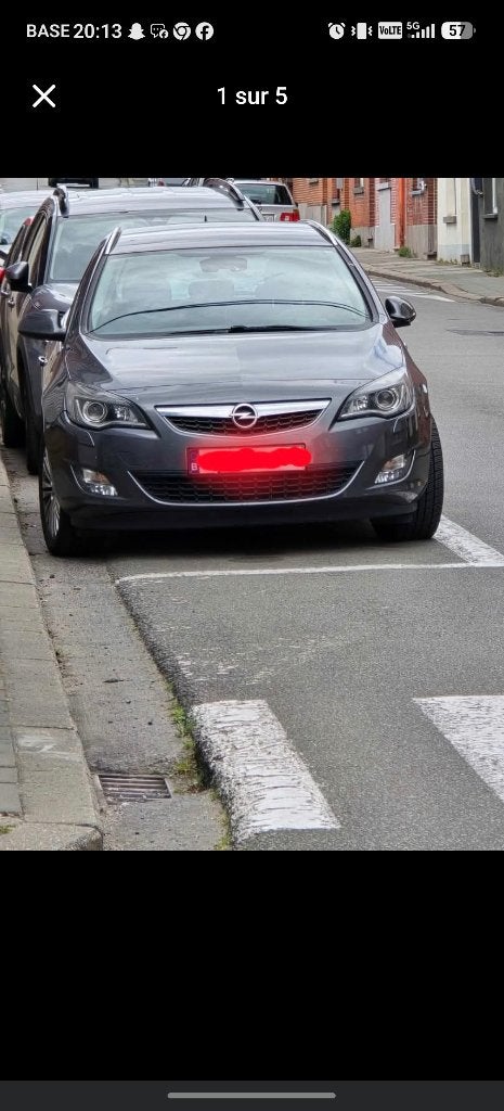 V ou e Opel Astra Sport tourer, Auto's, Opel, Voorwielaandrijving, Zwart, Parkeersensor, 5 deurs