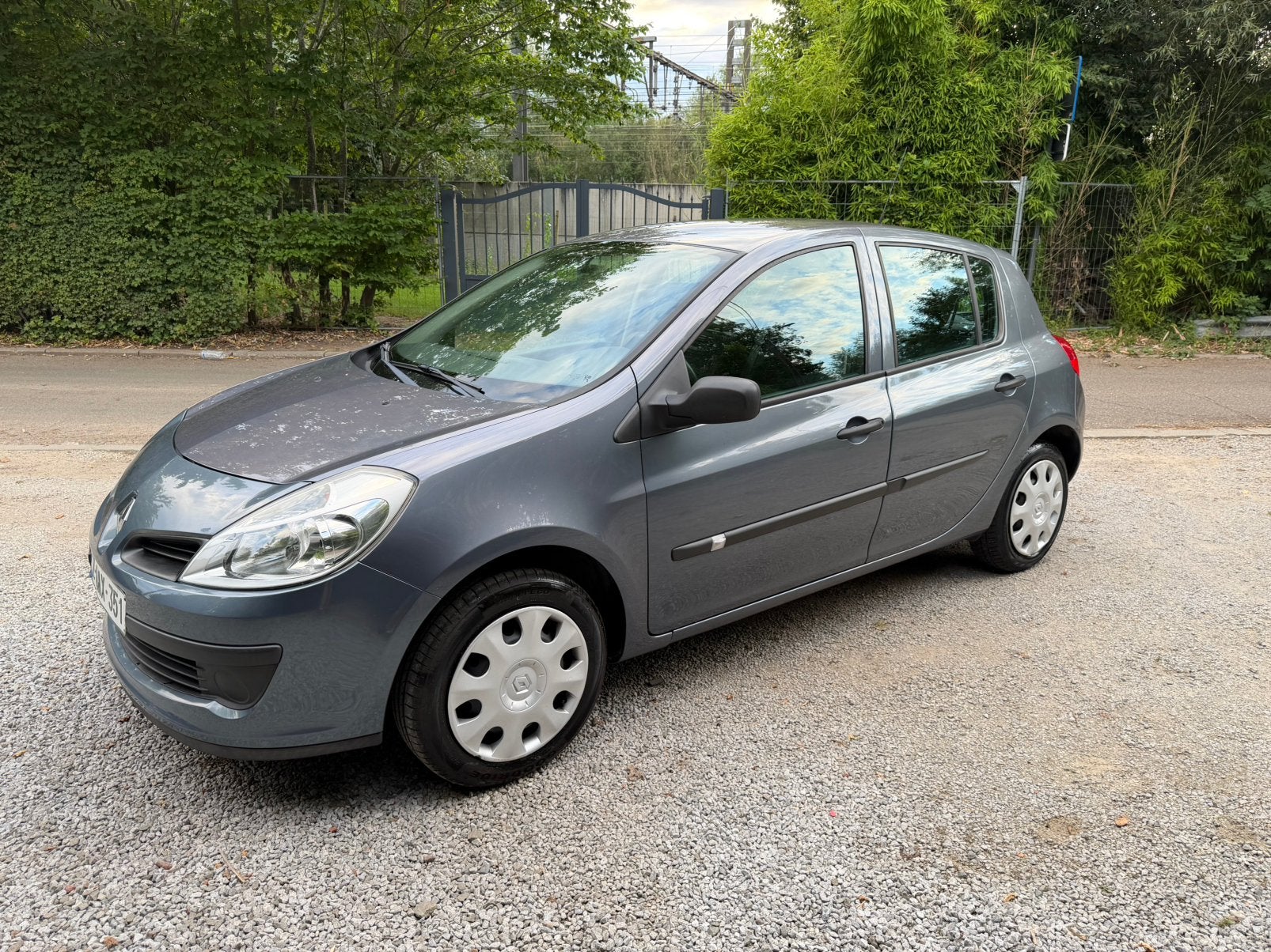 Renault clio essence, Autos, Achat, Entreprise, Boîte manuelle, Euro 4