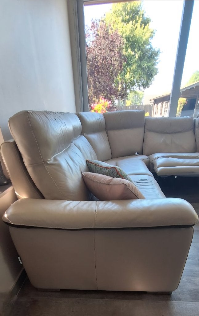 Beige hoeksalon, Huis en Inrichting, Ophalen, Gebruikt