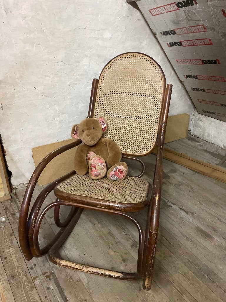 Fauteuil à bascule en rotin, Antiquités & Art, Enlèvement