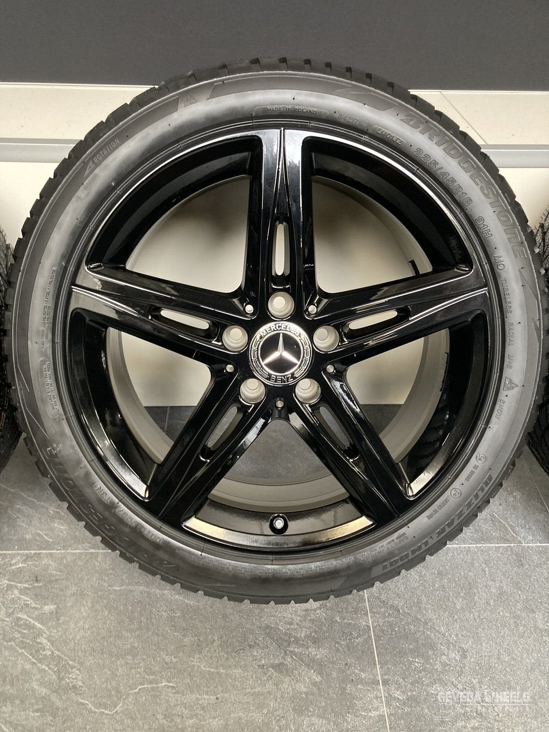 18” originele Mercedes A W177 CLA X118 velgen + winterbanden, Auto-onderdelen, Banden en Velgen, 18 inch, Gebruikt, -, -