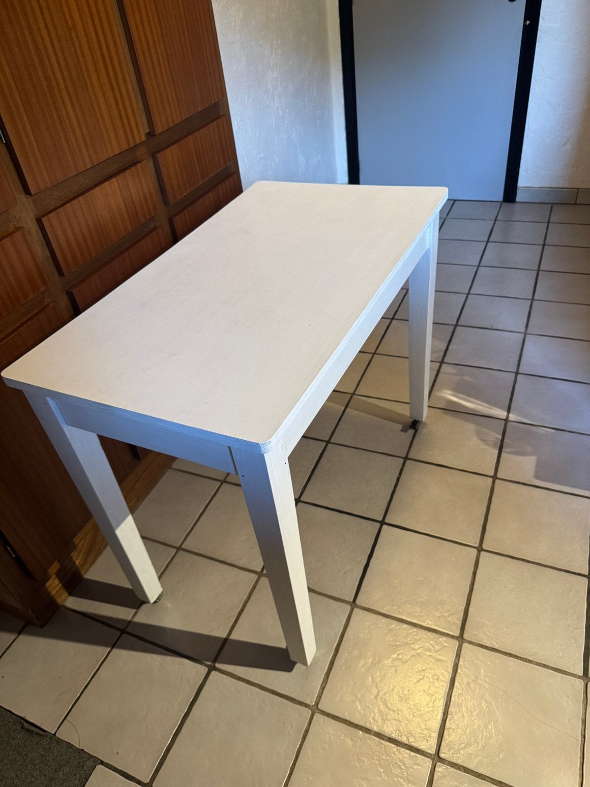 Tafel op wielen, 50 à 100 cm, Jusqu'à deux personnes, Enlèvement, Utilisé