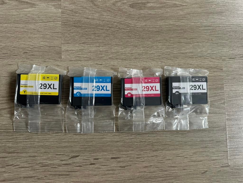 4 cartouches d'imprimante Epson 29XL - neuves, Enlèvement ou Envoi, Comme neuf