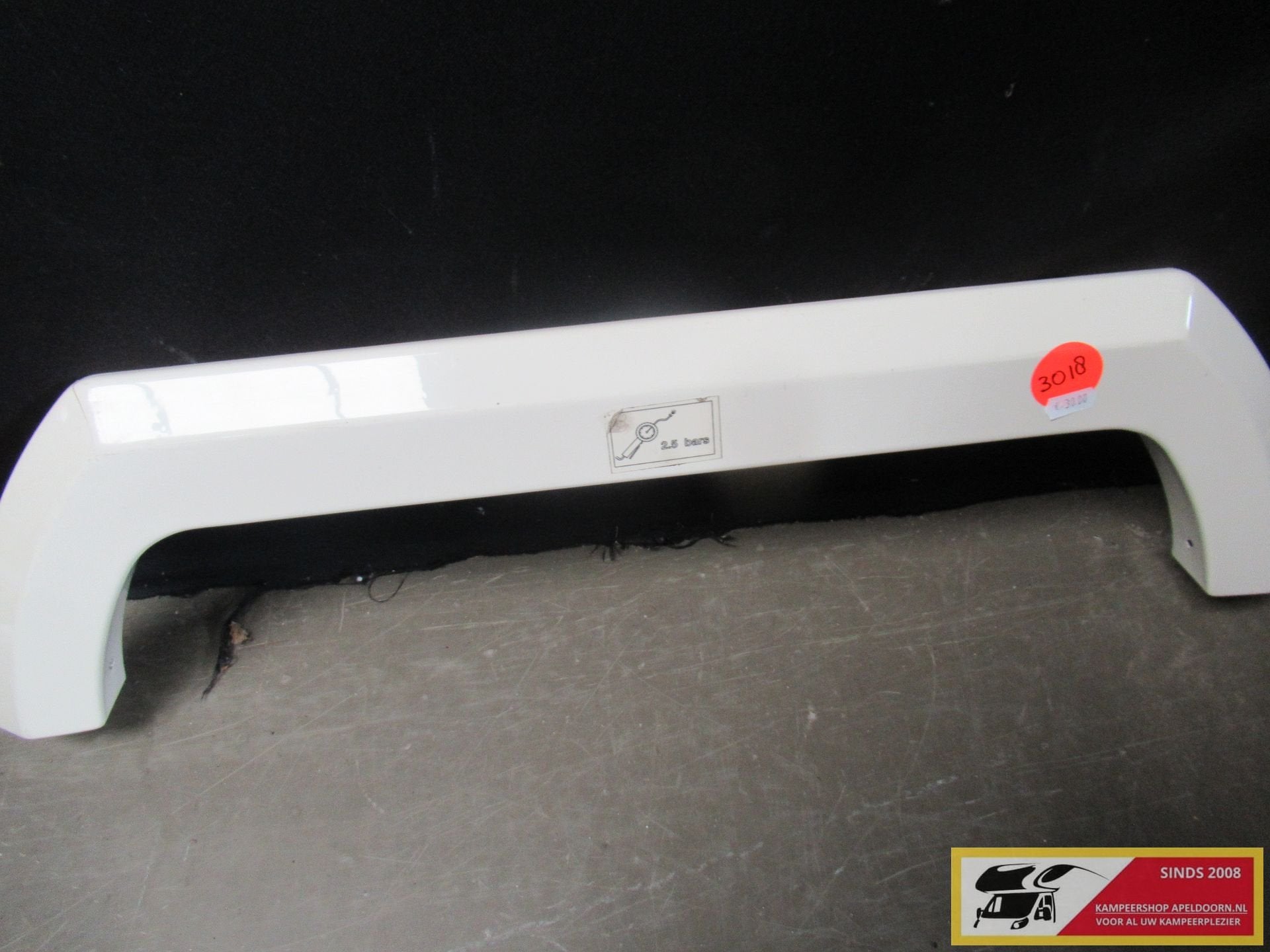 randwielkast binnenmaat 64cm, buitenmaat 77cm , klein scheur, -, Utilisé, -, -