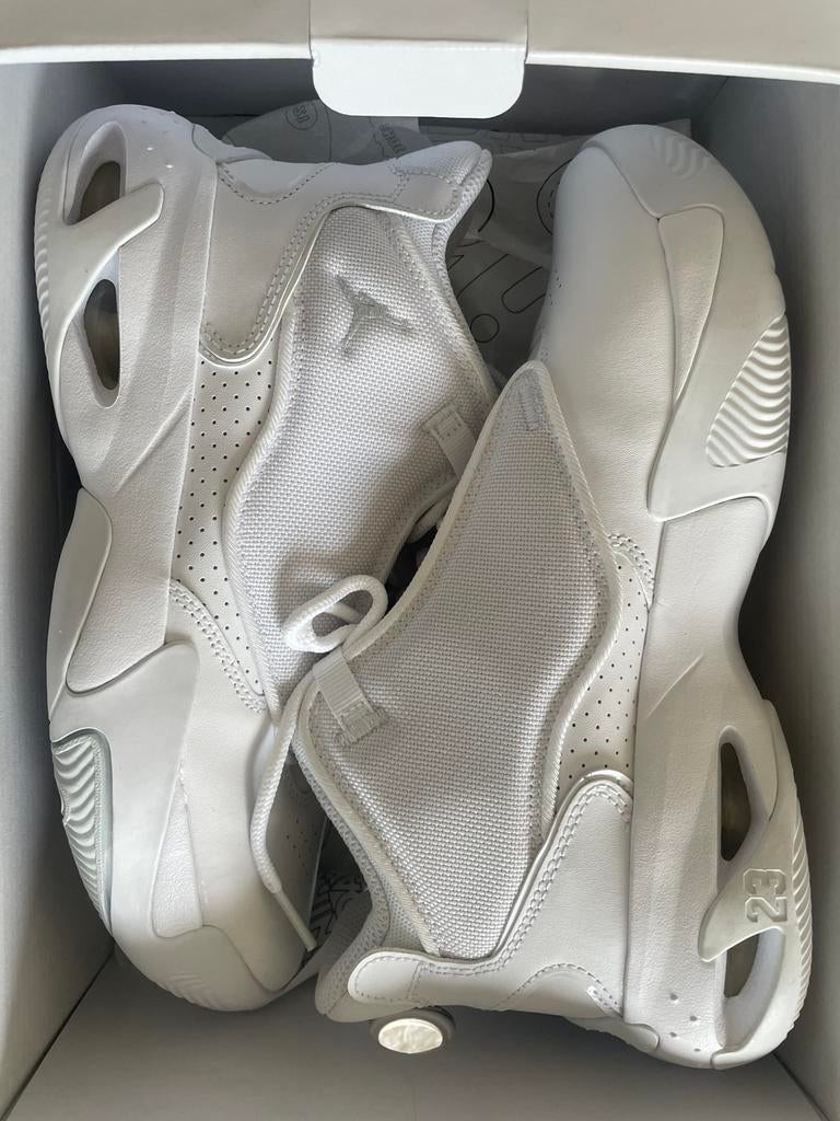 Jordan Max Aura 4, Enlèvement, Neuf, Chaussures