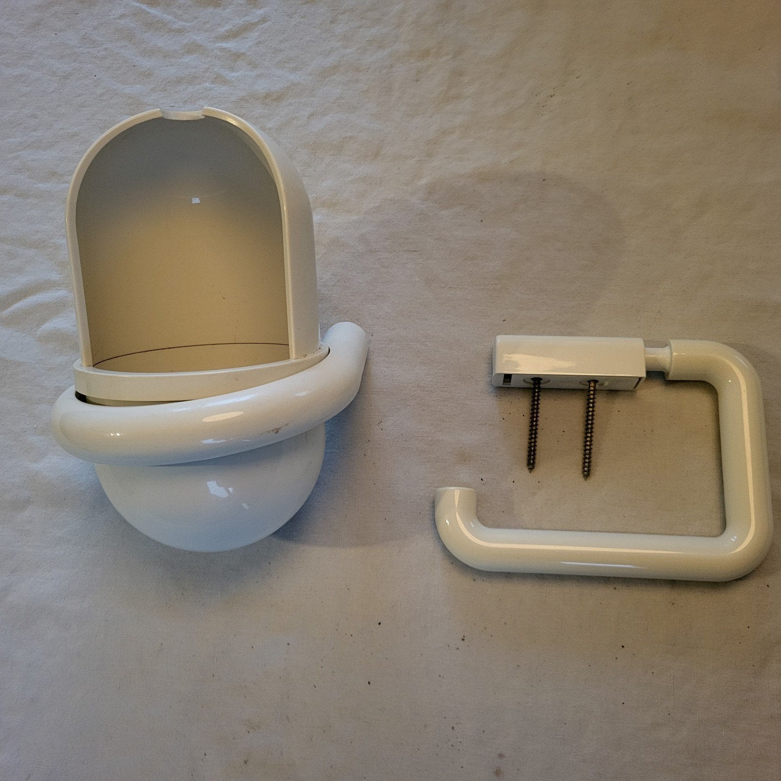 HEWI - wc borstelhouder en wc papierhouder - wit vintage, Ophalen of Verzenden, Gebruikt, Wit