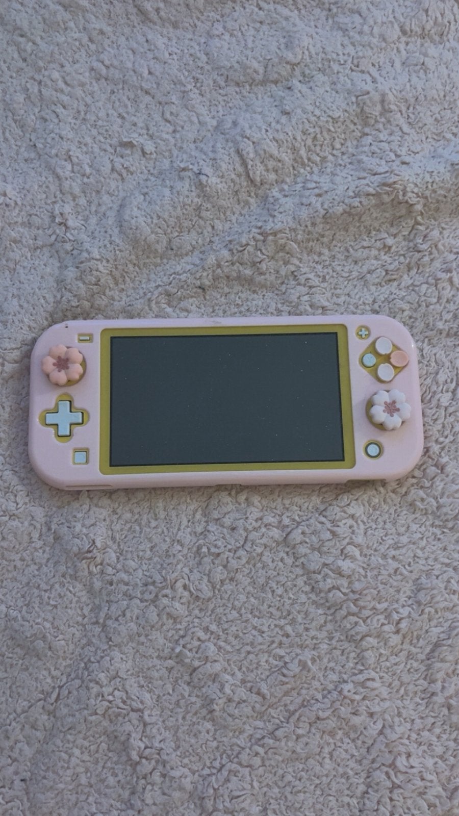 Nintendo Switch Lite jaune + coque rose + grips fleurs, Games en Spelcomputers, Spelcomputers | Nintendo Switch Lite, Geel, Ophalen