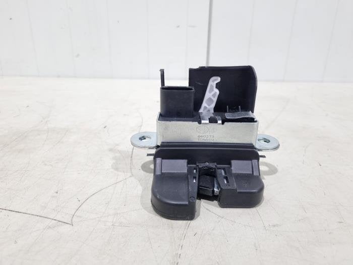 Mécanique de verrouillage hayon d'un Volkswagen Golf, Autos : Pièces & Accessoires, Volkswagen, -, 3 mois de garantie, Utilisé
