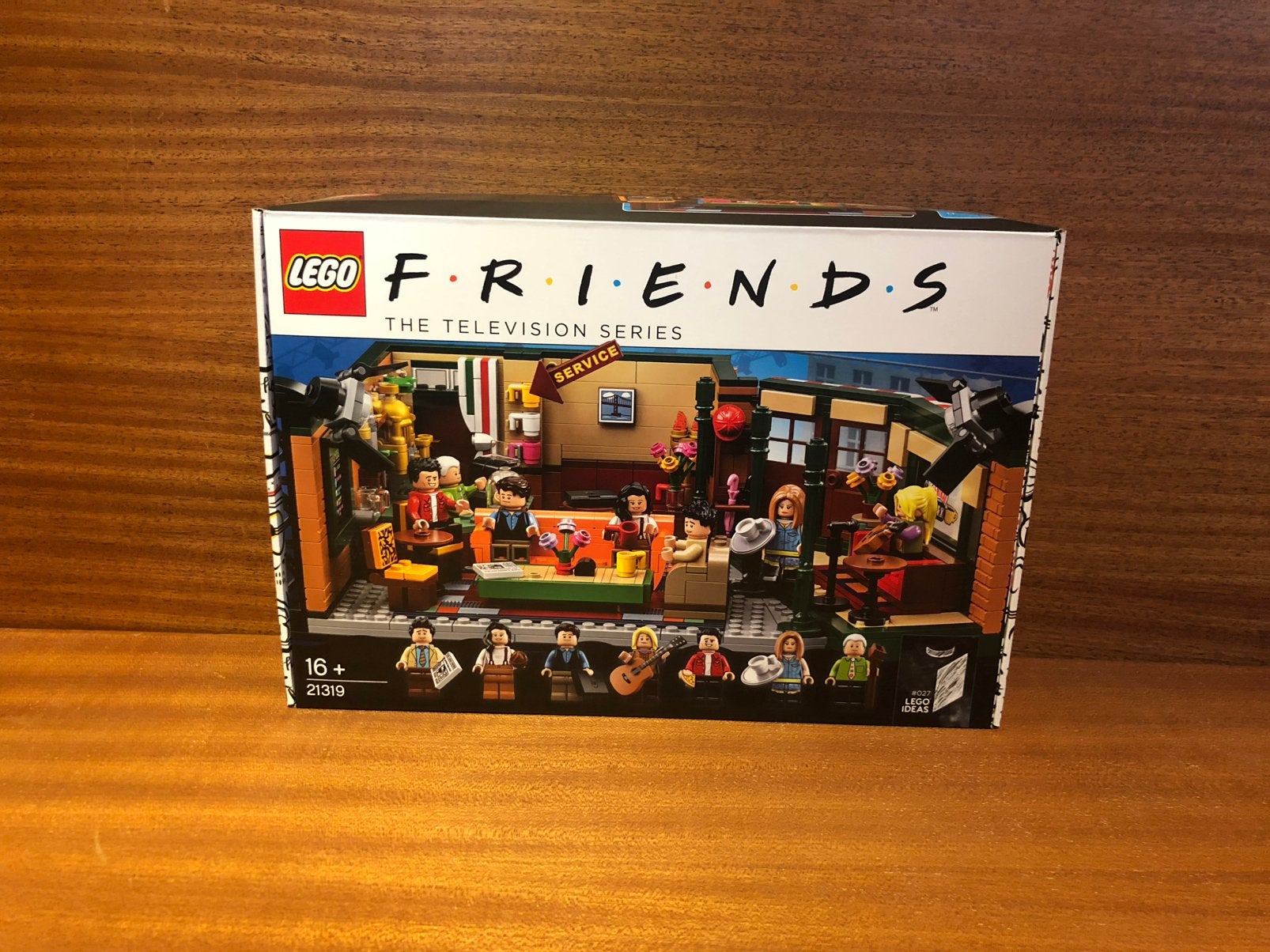 Lego 21319 Central Perk /, Kinderen en Baby's, Speelgoed | Duplo en Lego, Lego, Nieuw, Ophalen of Verzenden, Ideas