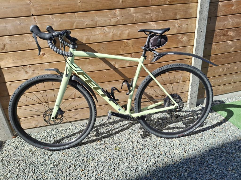 Felt breed 3000, Fietsen en Brommers, Ophalen