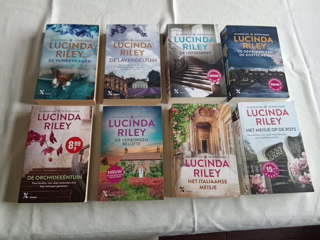 De zeven zussen. 8 boeken geschreven door Lucinda Riley igst, Boeken, Ophalen of Verzenden, Zo goed als nieuw, Lucinda Riley