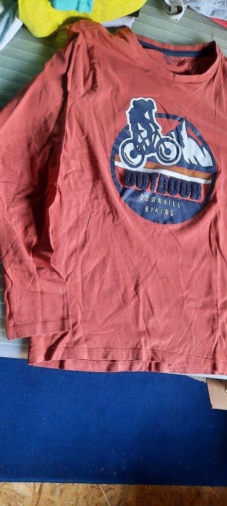 Tshirt maat 164, Ophalen of Verzenden, Zo goed als nieuw, Jongen of Meisje, Shirt of Longsleeve