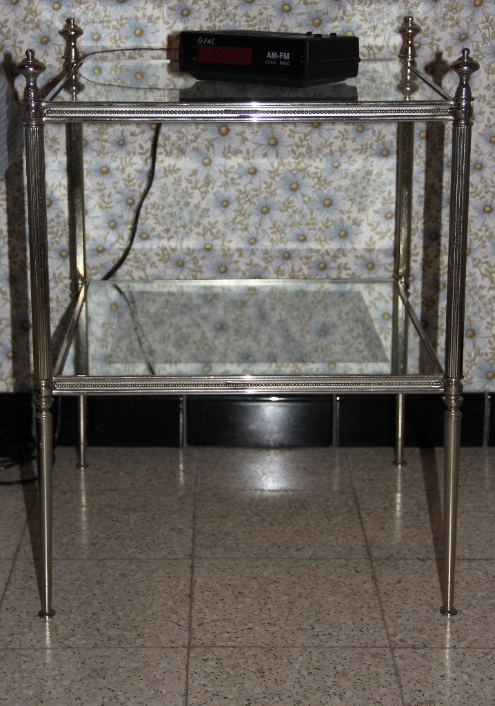 tafeltje, 25 à 50 cm, Carré, Enlèvement, Utilisé