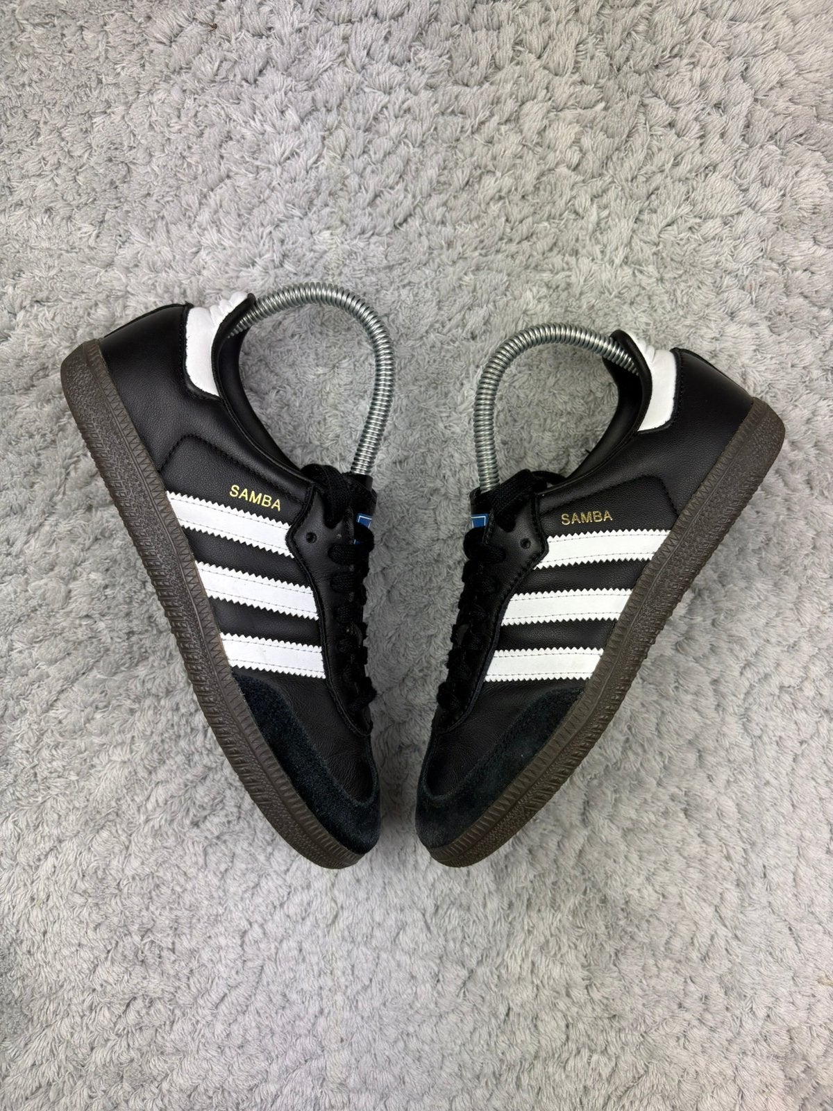 Adidas samba noir et blanche taille 36 femme, Enlèvement ou Envoi, Sneakers et Baskets, Porté, Noir