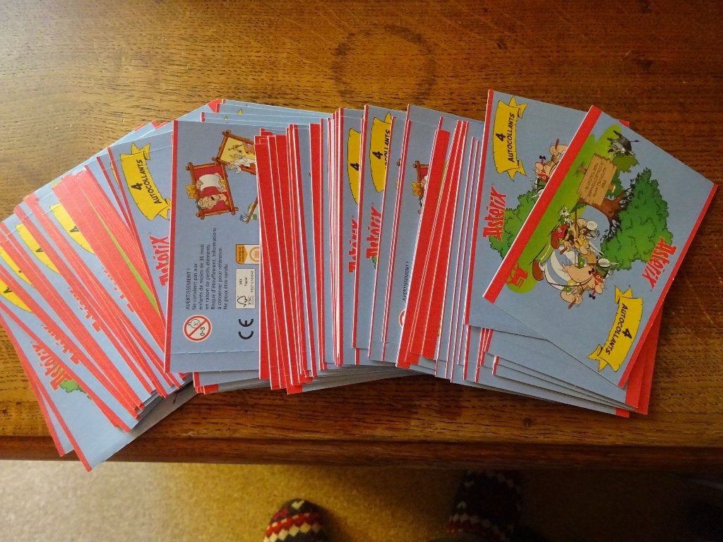 Pochettes autocollants Astérix (110) intactes pas ouvertes, Enlèvement ou Envoi
