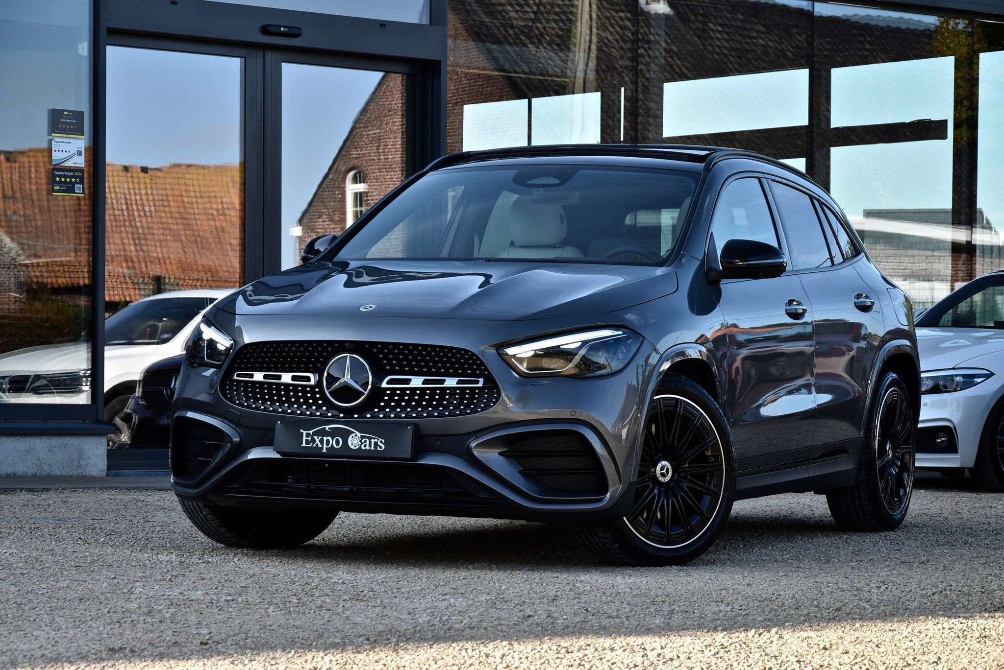 Mercedes-Benz GLA 250 GLA 250 4-Matic AMG Line*PANO DAK*HEAD, Auto's, Gebruikt, Beige, 4 cilinders, Leder