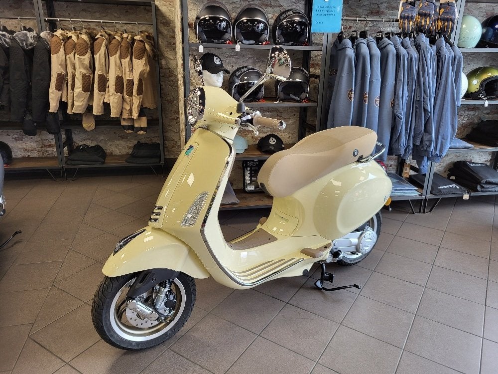 New Vespa Primavera 50cc B Klasse, Fietsen en Brommers, Scooters | Vespa, Ophalen, Overige modellen, Nieuw, Klasse B (45 km/u)