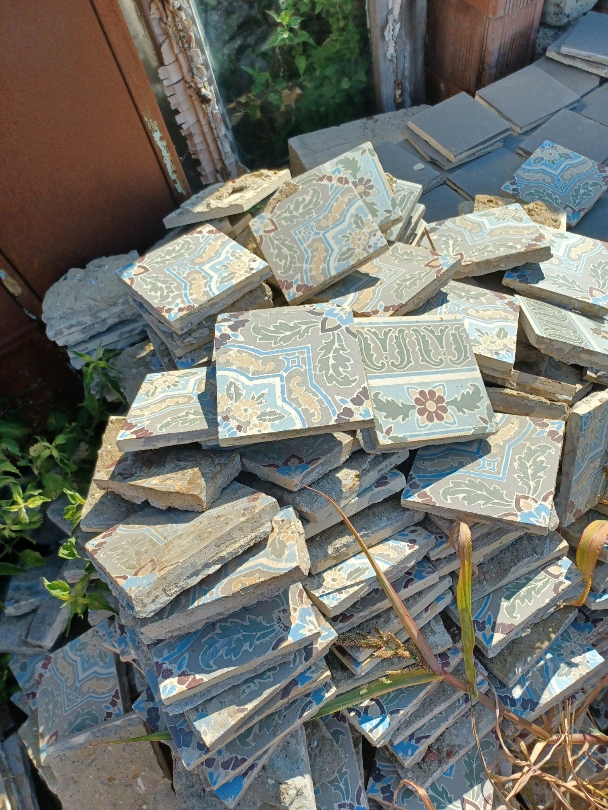 tuinkamer tegels, Ophalen