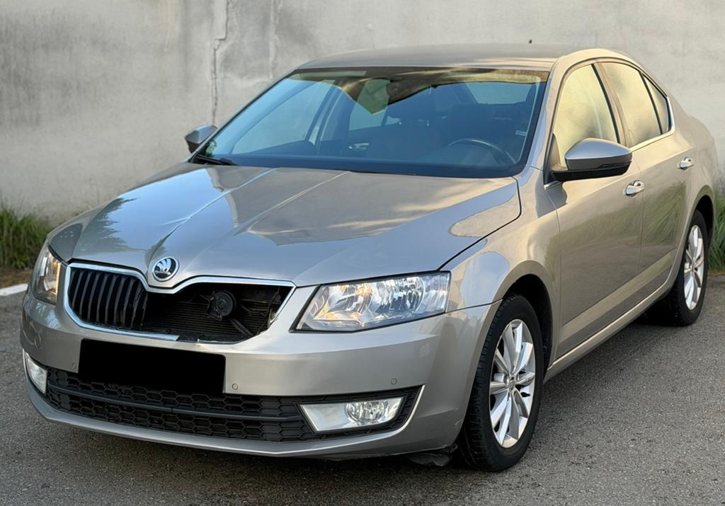 Skoda Octavia 1.0i / 2017 / Airco / Pdc / Navi, Auto's, Beige, 5 deurs, Particulier, 1000 cc