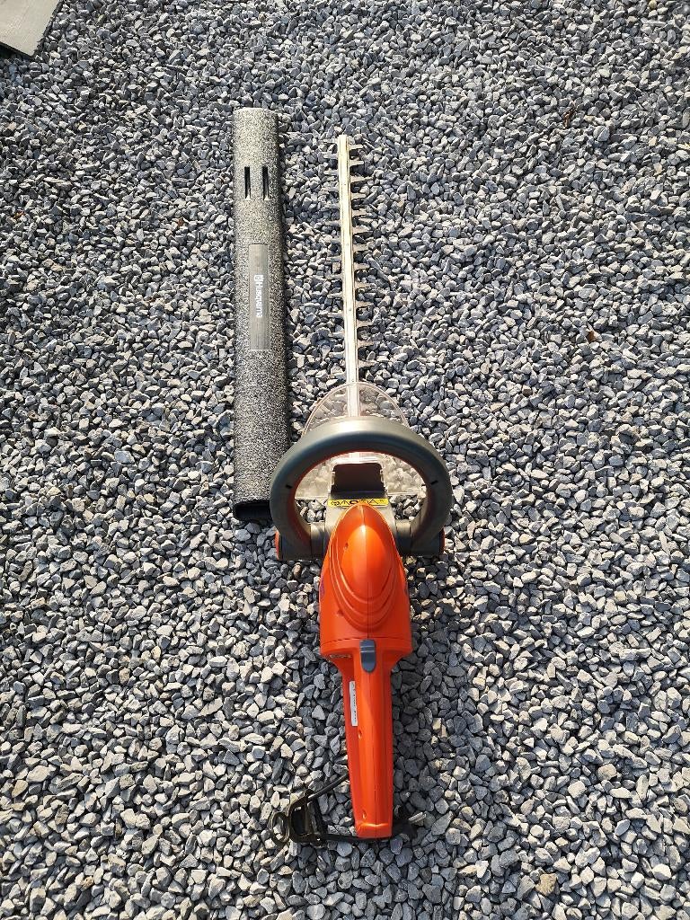 Taille haie Husqvarna, Tuin en Terras, Heggenscharen, Ophalen, Zo goed als nieuw, Elektrisch, Husqvarna