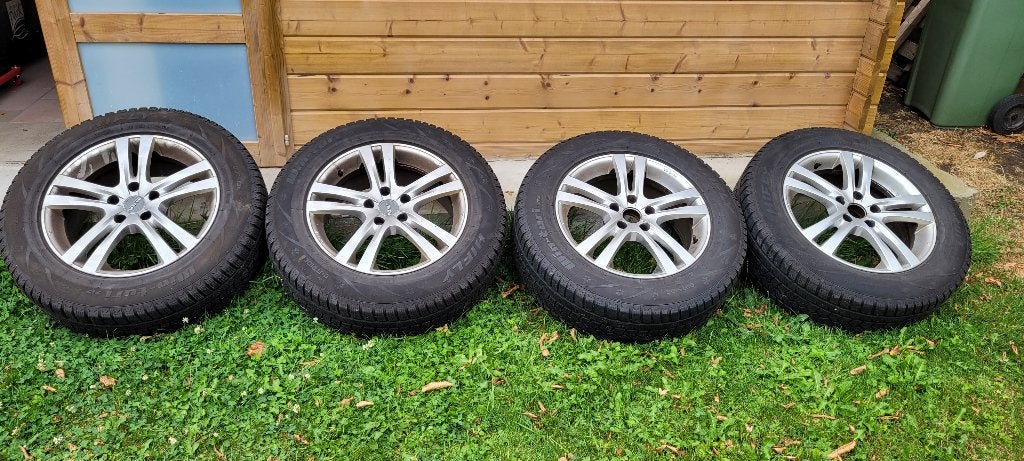 Set de roues d'hiver  rav 4, Auto-onderdelen, Banden en Velgen, Ophalen, Gebruikt, Banden en Velgen, 17 inch