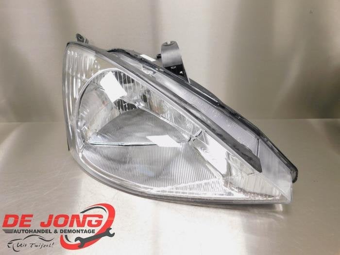 Phare droit d'un Ford Focus, -, 3 mois de garantie, -, -