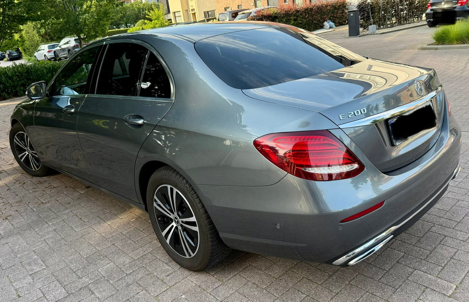 W213 Mercedes E klaas E200 Euro 6b Benzine+mild hybride, Auto's, Mercedes-Benz, Automaat, 4 cilinders, Leder, 5 zetels