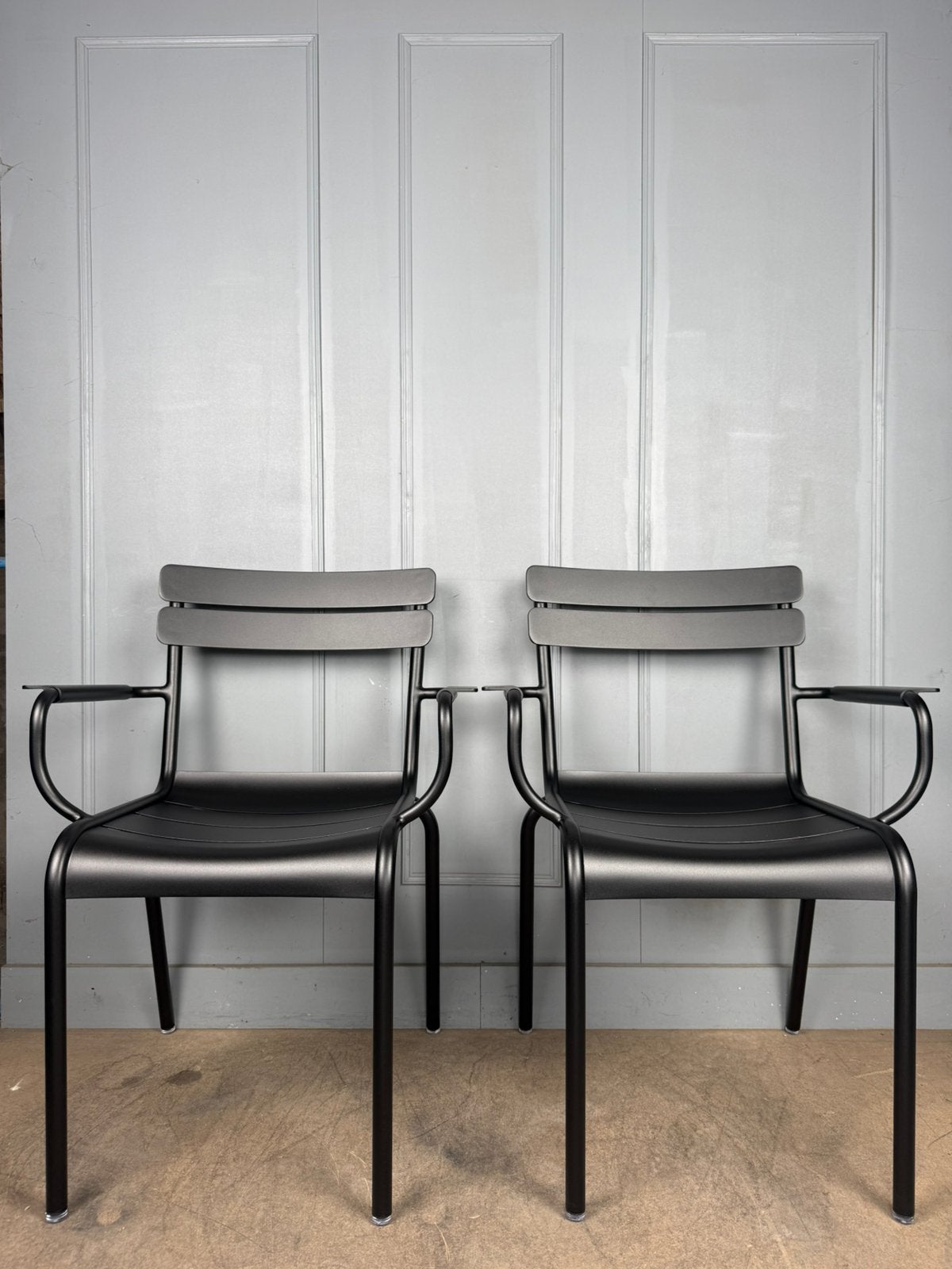5 x nieuw in doos Fermob Luxembourg stapelbare tuinstoelen, Ophalen of Verzenden, Zo goed als nieuw, Aluminium, Stapelbaar