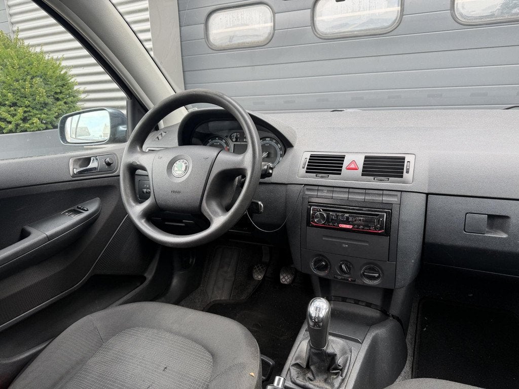 Skoda Fabia Combi 1.4-16V Elegance | Airco | Elektrische Ram, Voorwielaandrijving, 4 cilinders, 1070 kg, 5 deurs