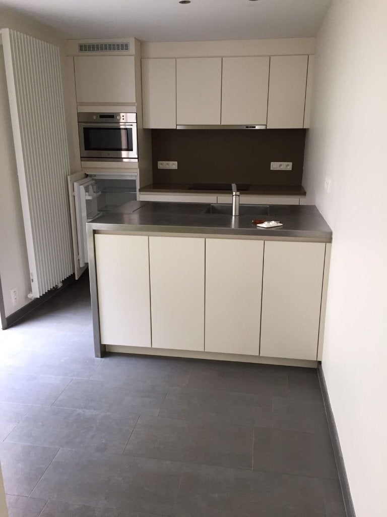 Keuken voor studio, klein appartement of beginnende koppels, Huis en Inrichting, Ophalen, Gebruikt, Overige materialen, Wit