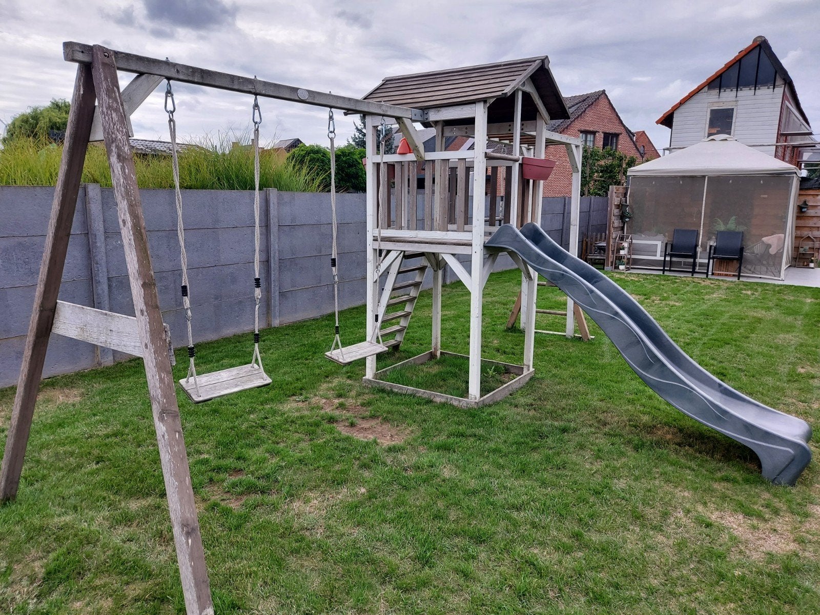 speeltoestel AXI met toebehoren, Kinderen en Baby's, Speelgoed | Buiten | Speeltoestellen, Ophalen, Gebruikt, Glijbaan, Aanbouwonderdeel