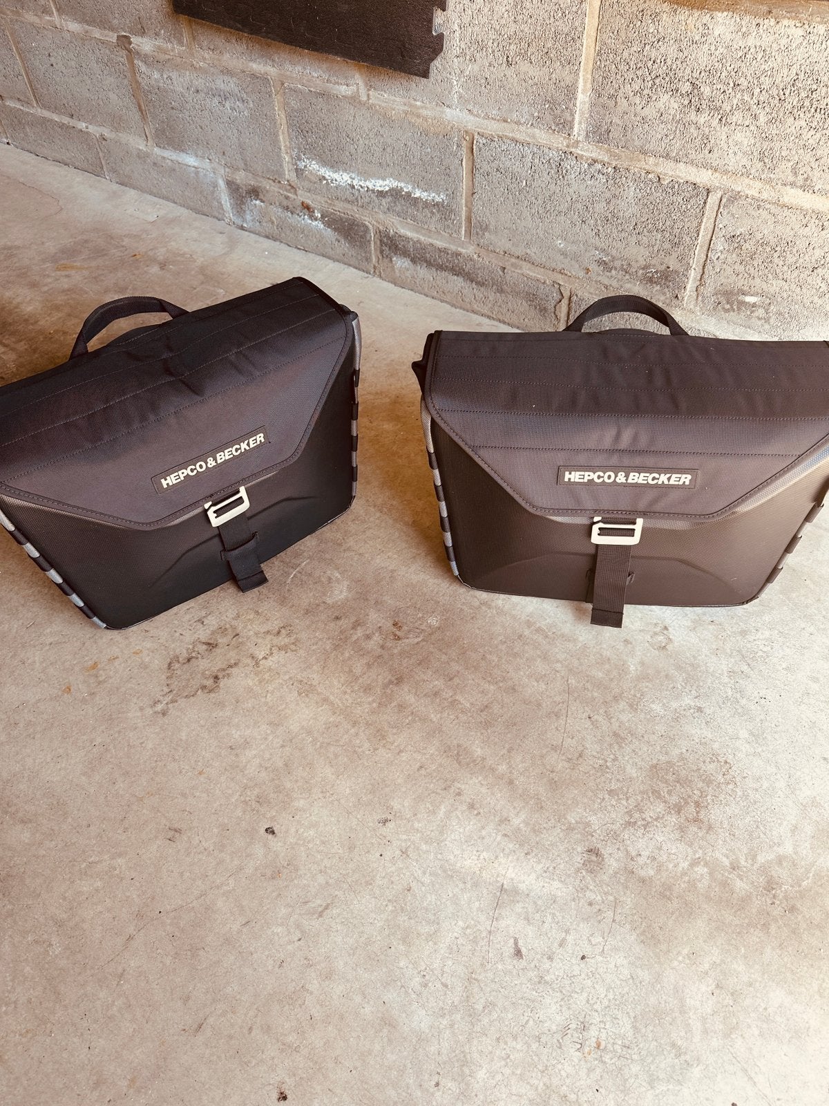 Zijtassen hepco becker x travel, Motos, Accessoires | Valises & Sacs, Enlèvement, Comme neuf
