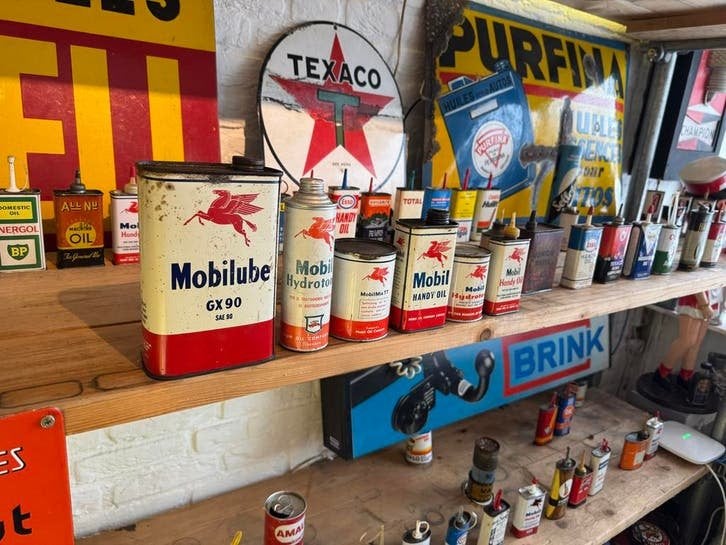 Vintage Mobil Olieblikken - Diverse Matchende Collectie