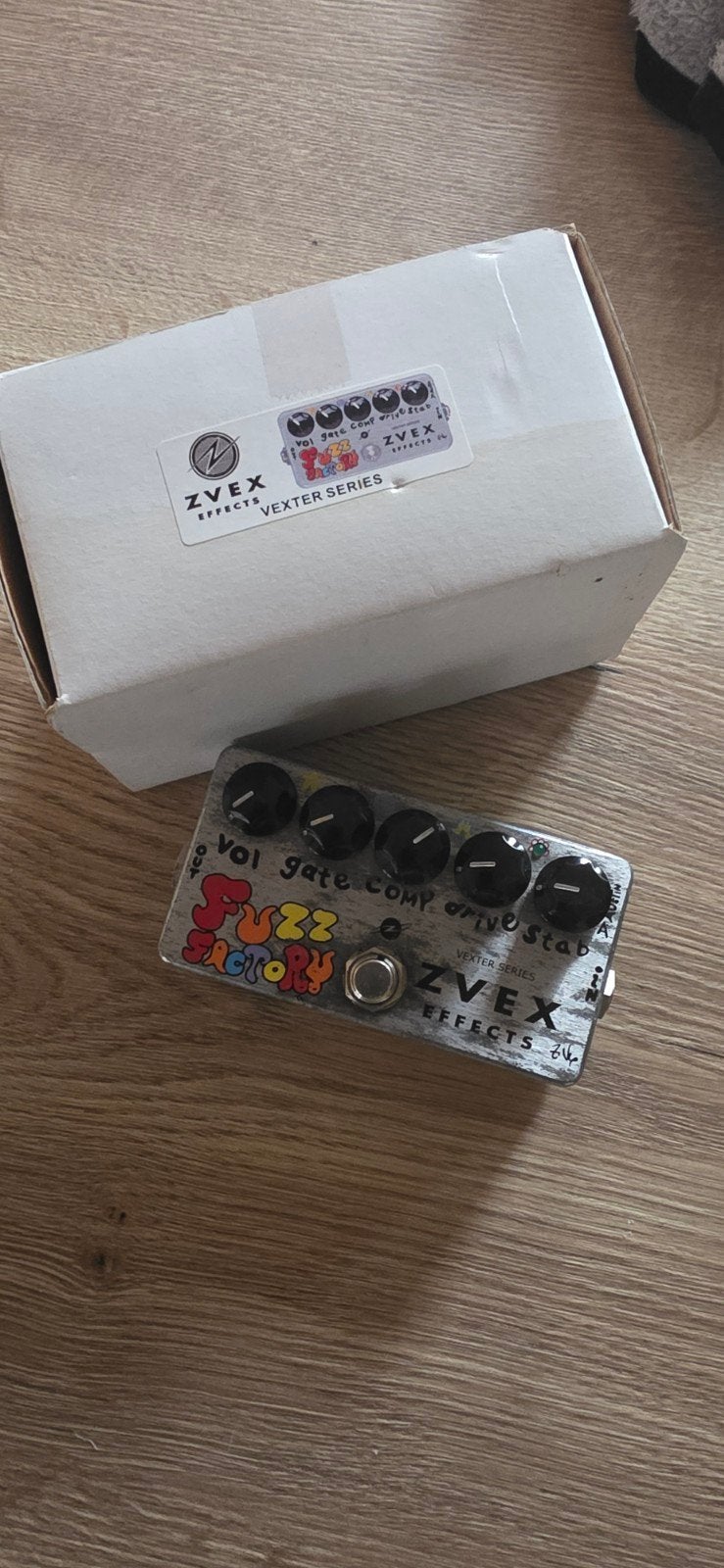 ZVEX Fuzz Factory, Muziek en Instrumenten
