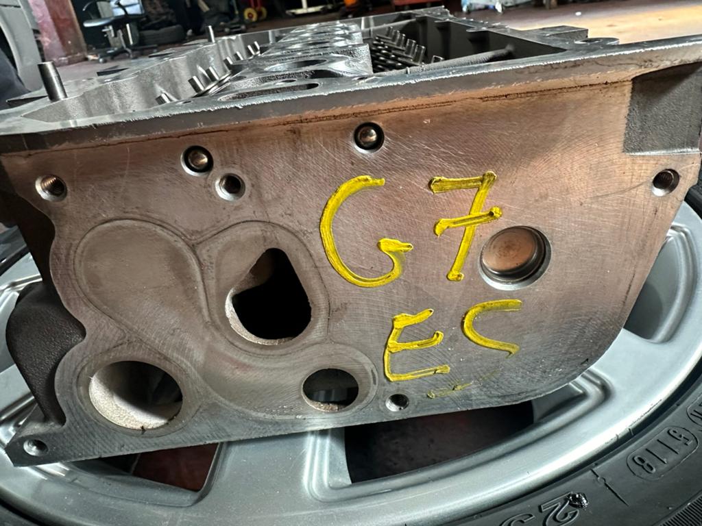 culasse rectifie 1.2 essence golf 7 audi a3 etat Parfait, Enlèvement, Révisé, Volkswagen