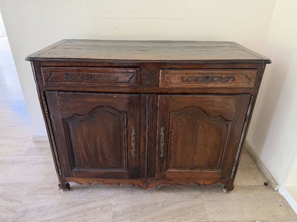 Buffet ancien Louis XV provincial en noyer – XVIIIe / XIXe s