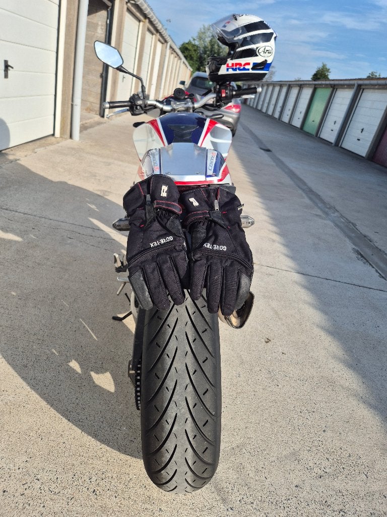 Honda cb1000r, Occasion, 4 cilinders, Motorrijbewijs A, Handvatverwarming