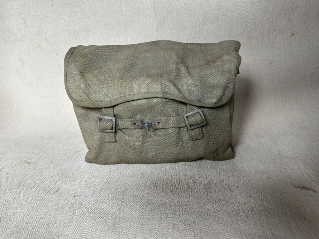 Belgische webbing draagtas, muset - vol - medisch materiaal, Ophalen of Verzenden, Landmacht, Kist of Geocache
