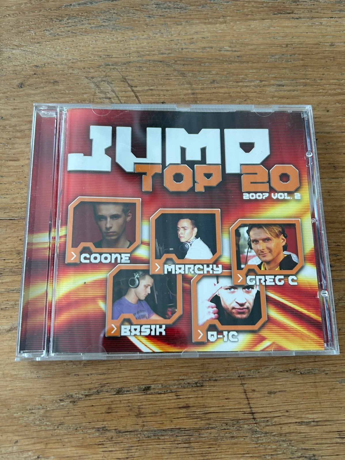 CD Jump Top 20 - 2007 Vol 2, Cd's en Dvd's, Ophalen of Verzenden, Zo goed als nieuw, Techno