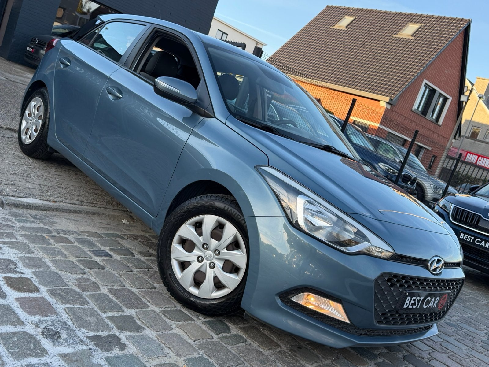 Hyundai I20 1.2i * Euro6b * Garantie, Auto's, Stof, 4 cilinders, Blauw, Bedrijf