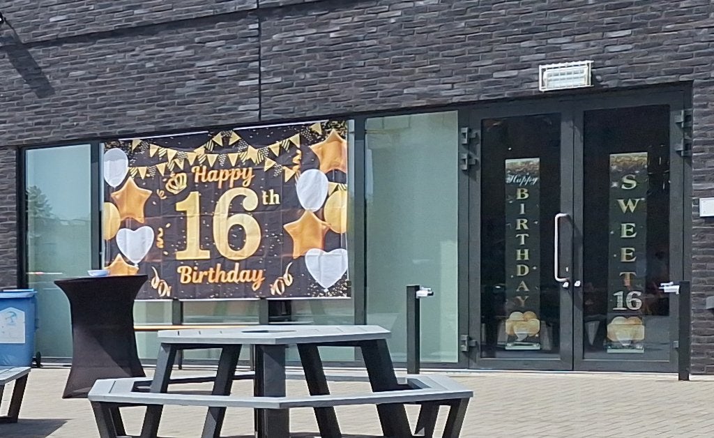 Sweet 16 decoratie, Ophalen, Zo goed als nieuw, Feestartikel