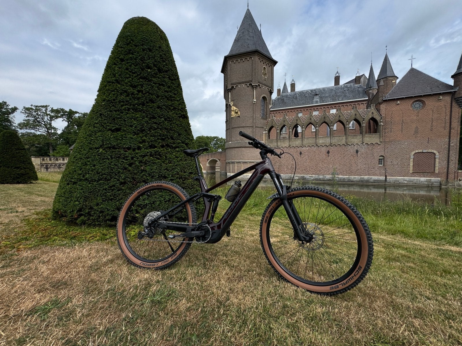 Cube Stereo Hybrid 140 liquid Red- 454 km! + Extra bonuses, Enlèvement, Comme neuf, Cube