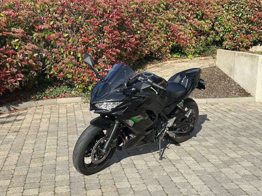 Kawasaki Ninja 650, Motoren, Motoren | Kawasaki, Particulier, Toermotor, meer dan 35 kW, 2 cilinders, Motorrijbewijs A, ABS, LED Verlichting