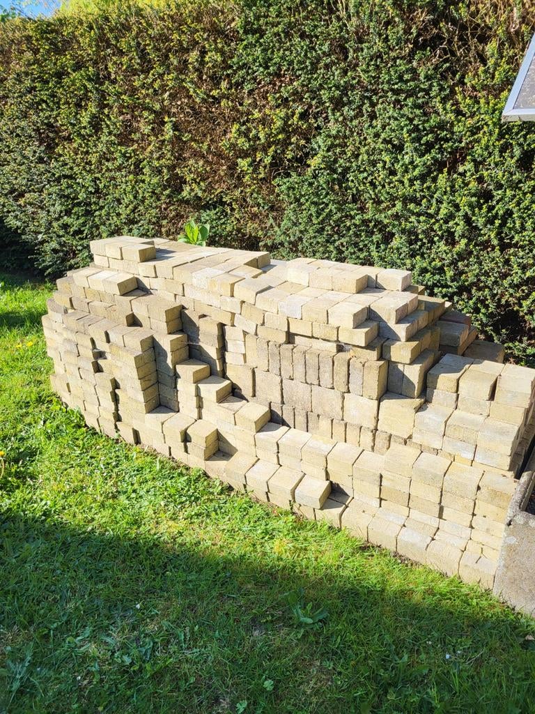 Pavés en béton, Enlèvement