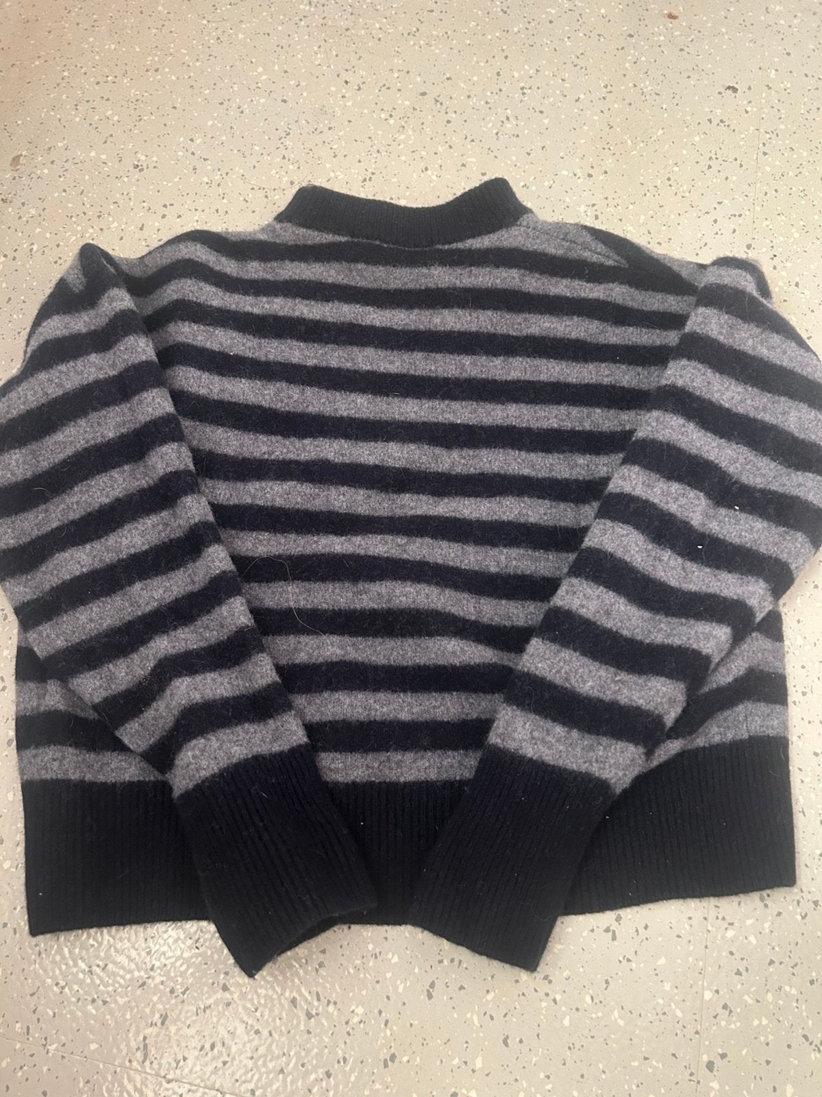 wollen trui met grijs zwart strepen, Vêtements | Femmes, Pulls & Gilets, Envoi, Comme neuf, Taille 36 (S), Gris