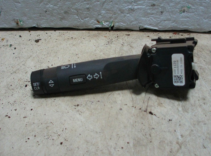 KNIPPERLICHTSCHAKELAAR Opel Astra J (PC6 / PD6 / PE6 / PF6), Gebruikt, Opel, Opel Automobile GmbH, Kontakt-opel@opel.com