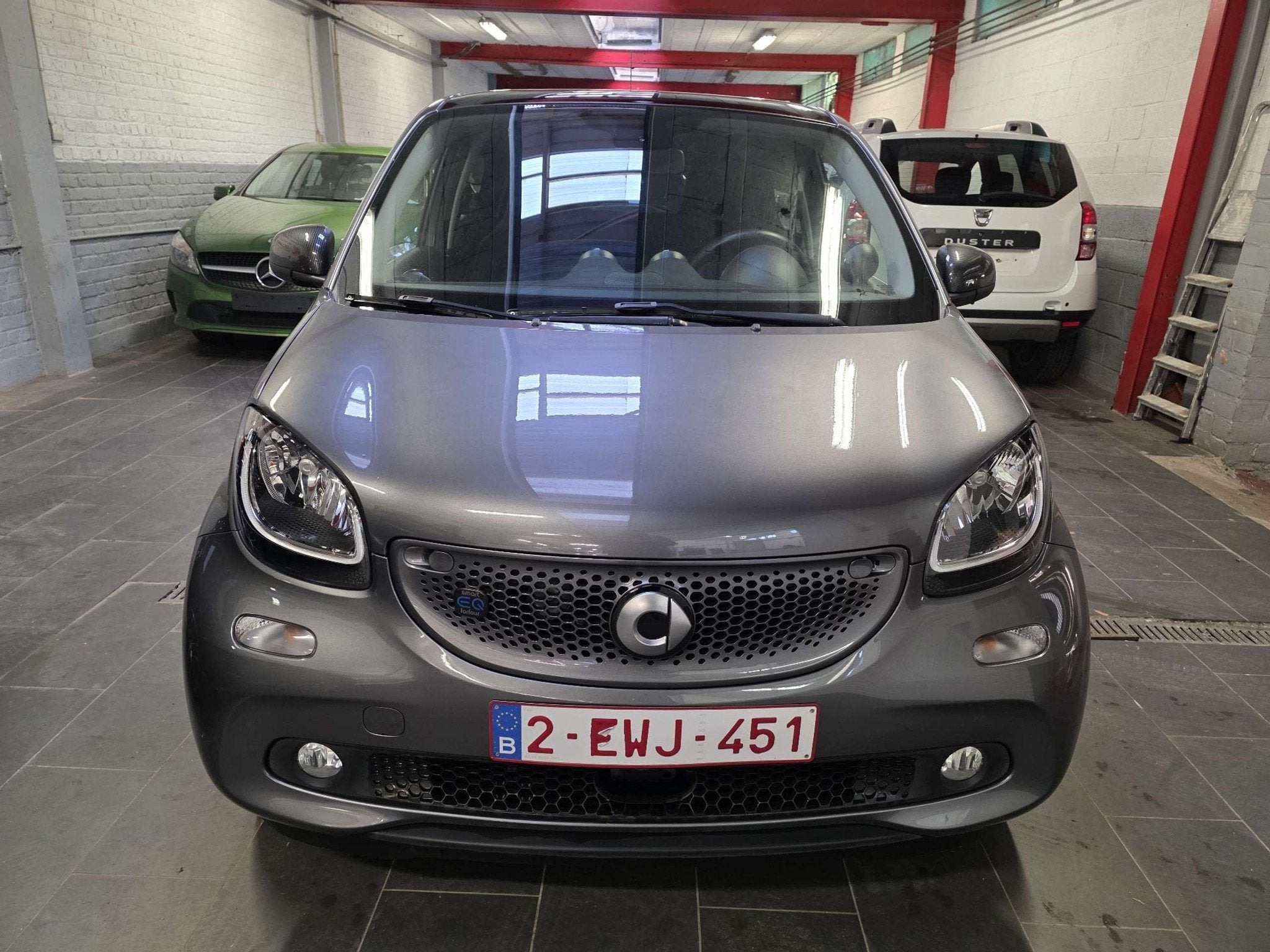 Smart Forfour EQ passion et 1 an de garantie (bj 2019), Auto's, 4 zetels, Gebruikt, ForFour, Leder