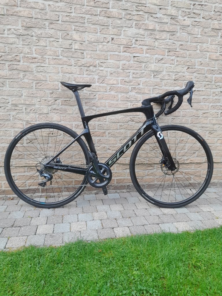 Scott Foil 20 Medium 2020, Vélos & Vélomoteurs, Enlèvement, Comme neuf, Carbone, Hommes